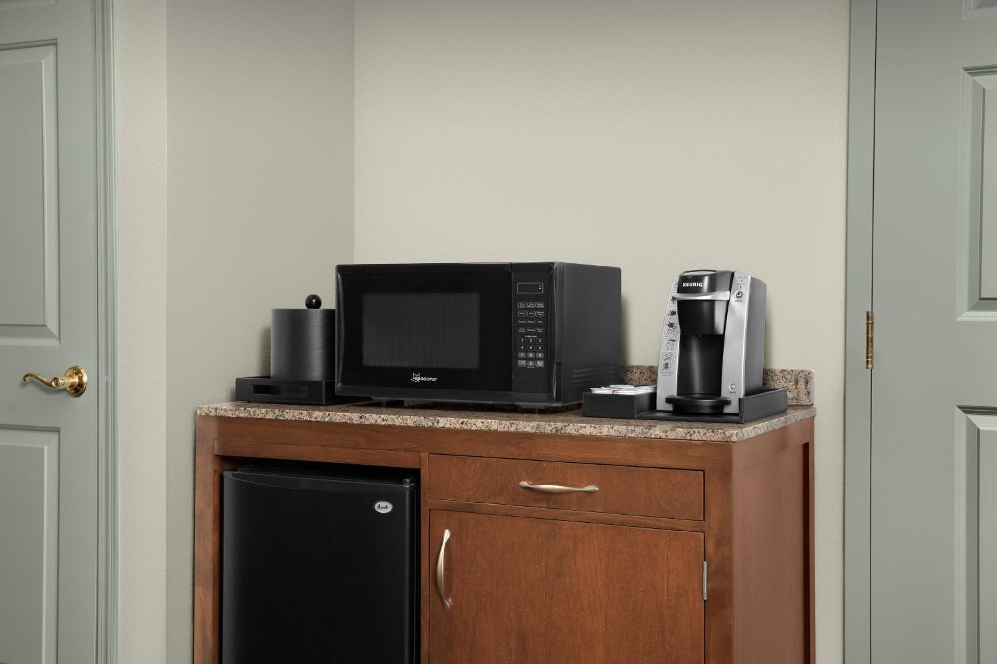 Hilton Garden Inn Hoffman Estates Bagian luar foto