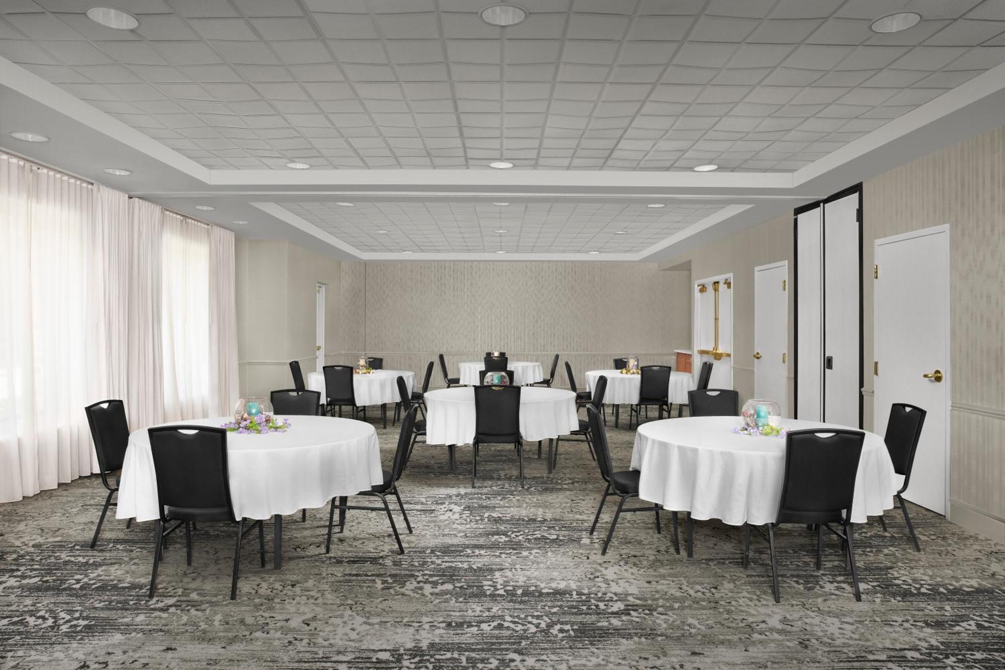Hilton Garden Inn Hoffman Estates Bagian luar foto