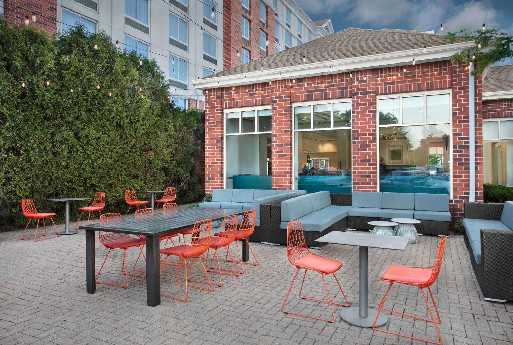 Hilton Garden Inn Hoffman Estates Bagian luar foto