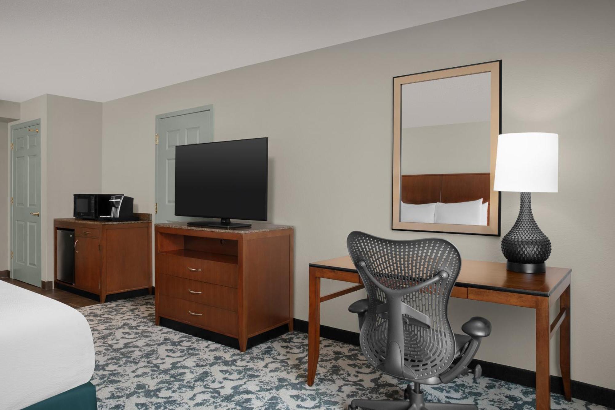 Hilton Garden Inn Hoffman Estates Bagian luar foto