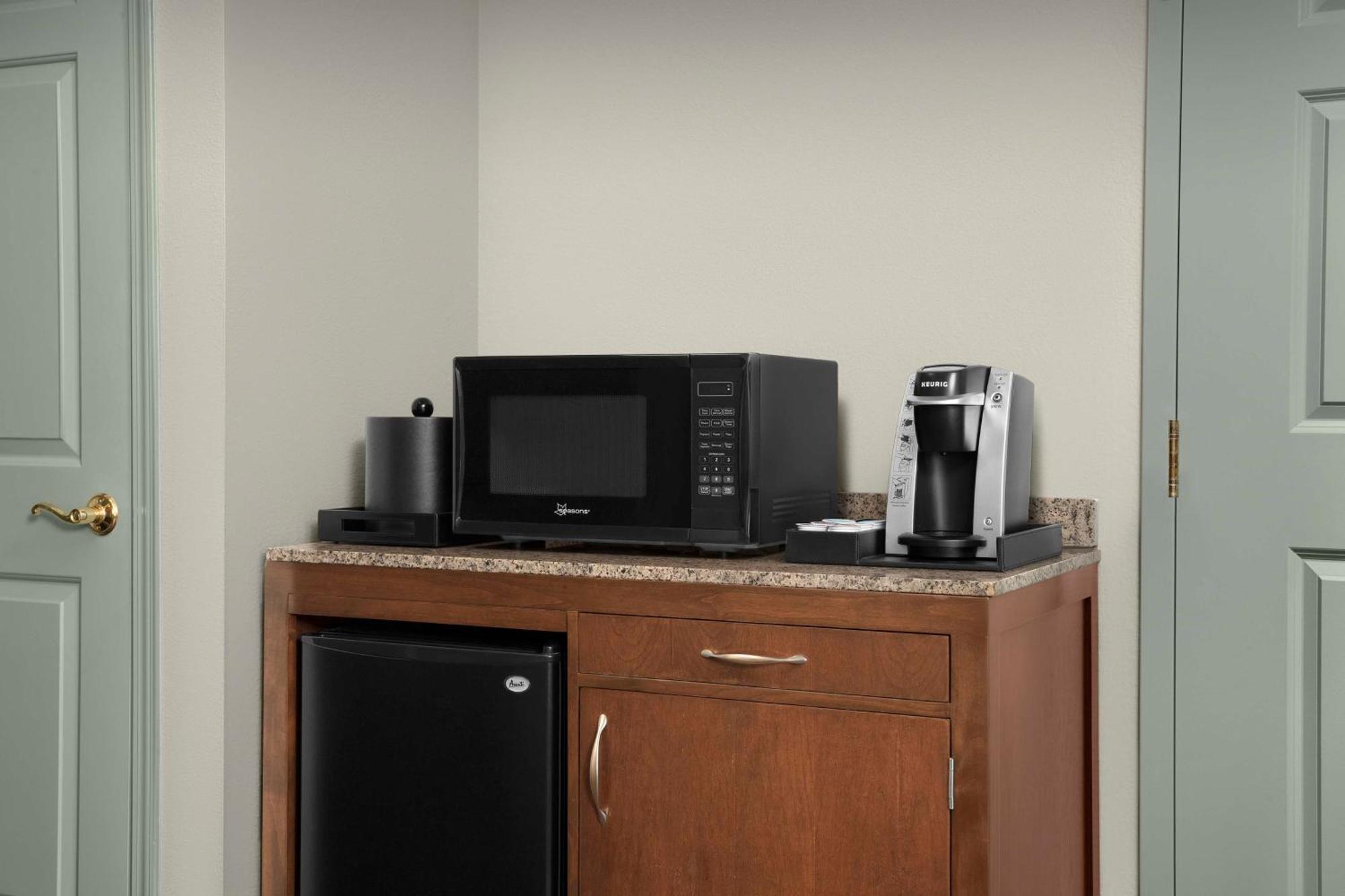 Hilton Garden Inn Hoffman Estates Bagian luar foto